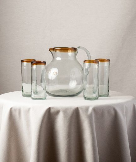 Jarra de cristal con 4 vasos