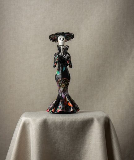 Catrina vestido elegante negro colorido