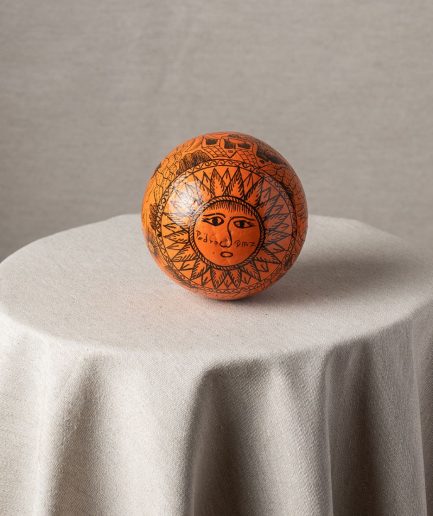esfera naranja con sol