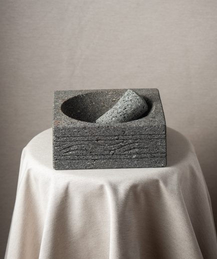 Molcajete Grande Cuadrado con Textura