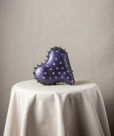 Jorge Palacios - Corazón barro 3D Morado <div class="galope"> - Colección Galope - </div>