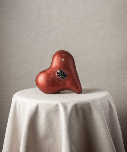 Jorge Palacios - Corazón barro 3D Rojo centro negro <div class="galope"> - Colección Galope - </div>