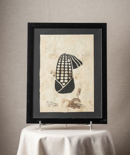 Cuadro marco negro maíz al centro <div class="galope"> - Colección Galope - </div>